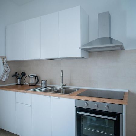 Dall Arca Smart Flat - Central Station Checkpoint Барі Екстер'єр фото