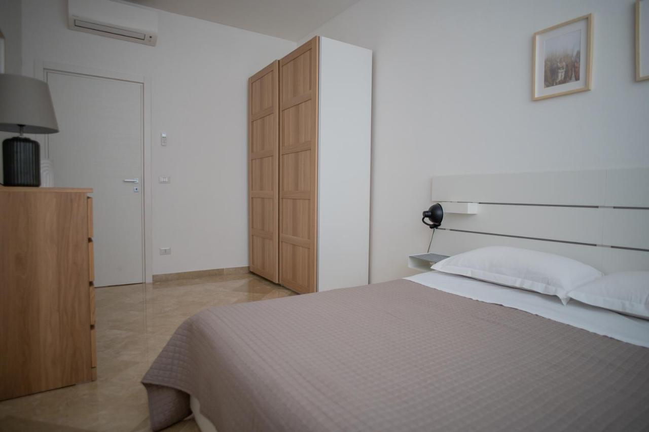 Dall Arca Smart Flat - Central Station Checkpoint Барі Екстер'єр фото