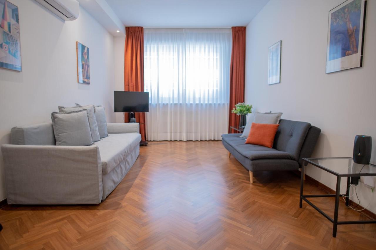 Dall Arca Smart Flat - Central Station Checkpoint Барі Екстер'єр фото